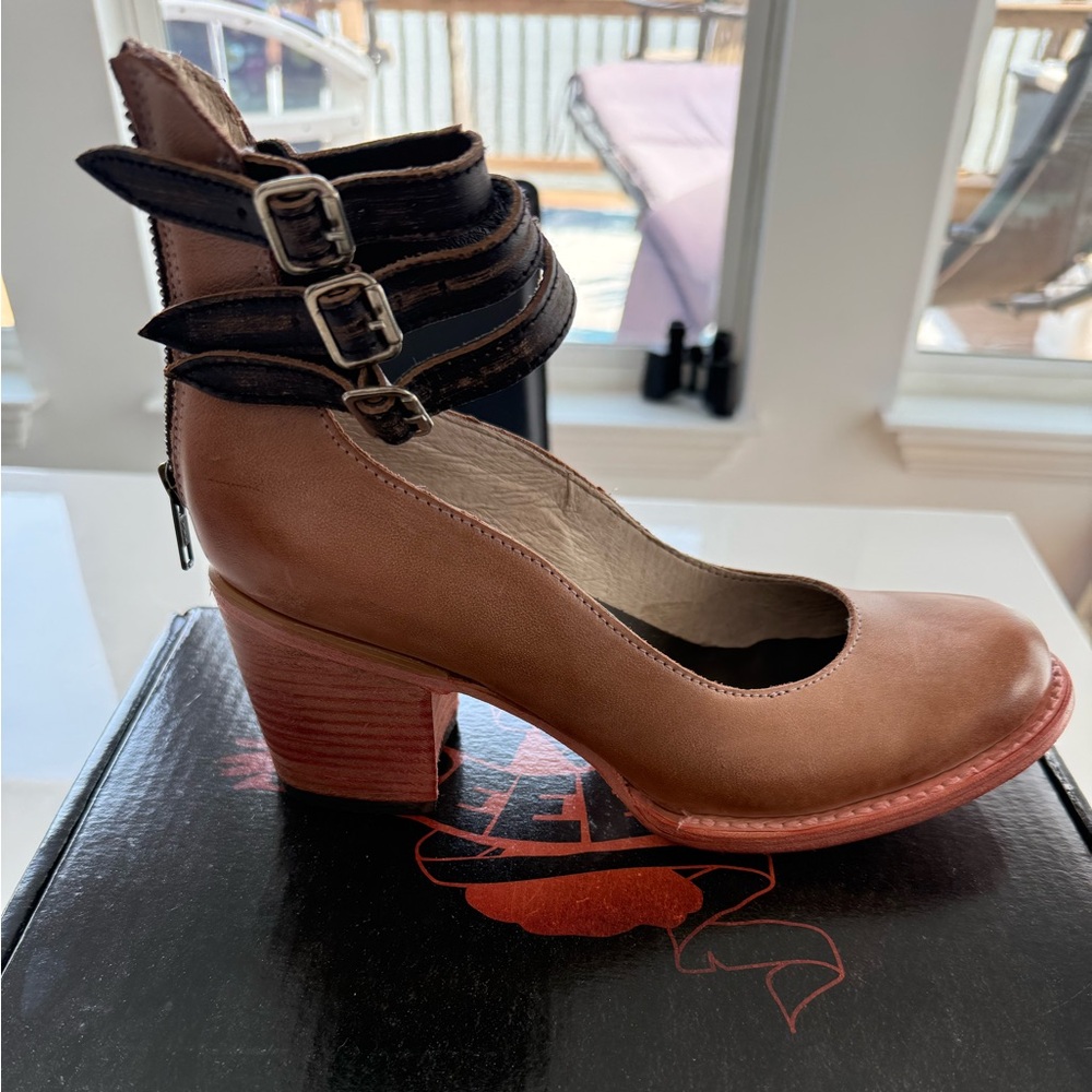 Freebird Brown and Black Chunky Heel Pumps